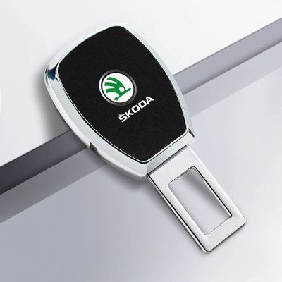 Заглушка переходник ремня безопасности с логотипом Skoda 1 шт 1761 фото