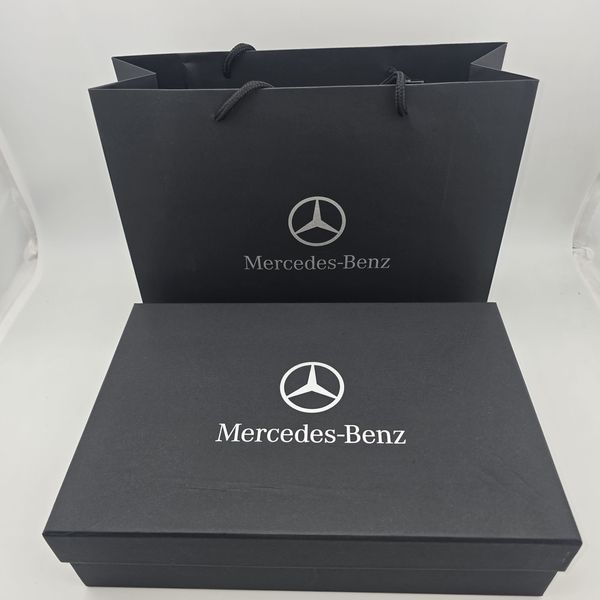 Подарунковий набір Mercedes-Benz термос і парасоля у подарунковій коробці 1732 фото