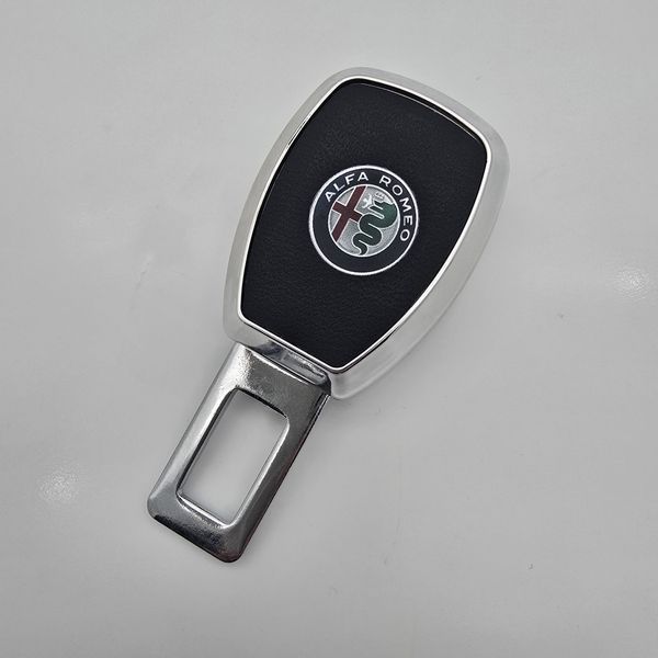 Заглушка переходник ремня безопасности с логотипом Alfa Romeo 1 шт 1763 фото