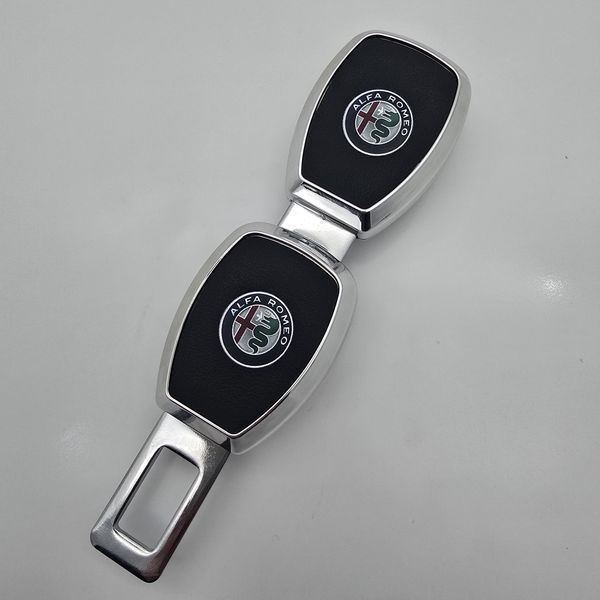 Заглушка переходник ремня безопасности с логотипом Alfa Romeo 1 шт 1763 фото