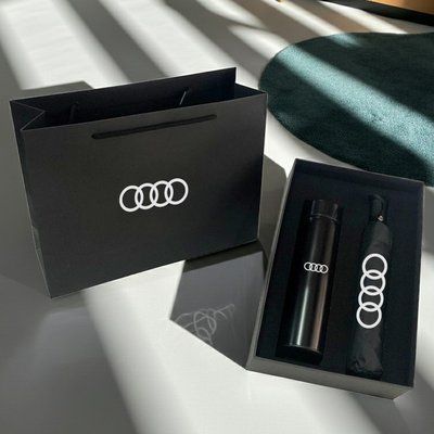 Подарочный набор Audi термос и зонт в подарочной коробке 1734 фото