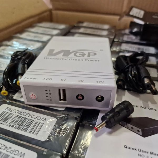 Джерело безперебійного живлення для роутера 10400Mah, USB виходи, DC 5V, 9V, 12V. ДБЖ для Роутерів Ax1 фото