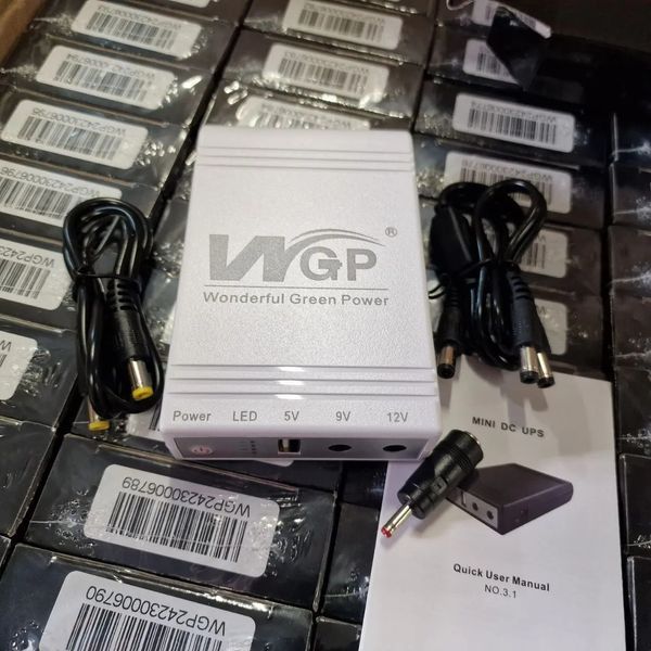 Джерело безперебійного живлення для роутера 10400Mah, USB виходи, DC 5V, 9V, 12V. ДБЖ для Роутерів Ax1 фото