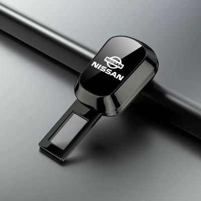 Заглушка-удлинитель ремня безопасности Nissan черная 1181 фото
