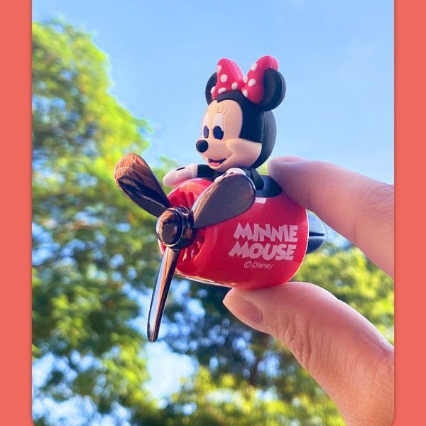 Автомобильный ароматизатор Disney Minnie Mouse с вращающимся пропеллером 1200 фото